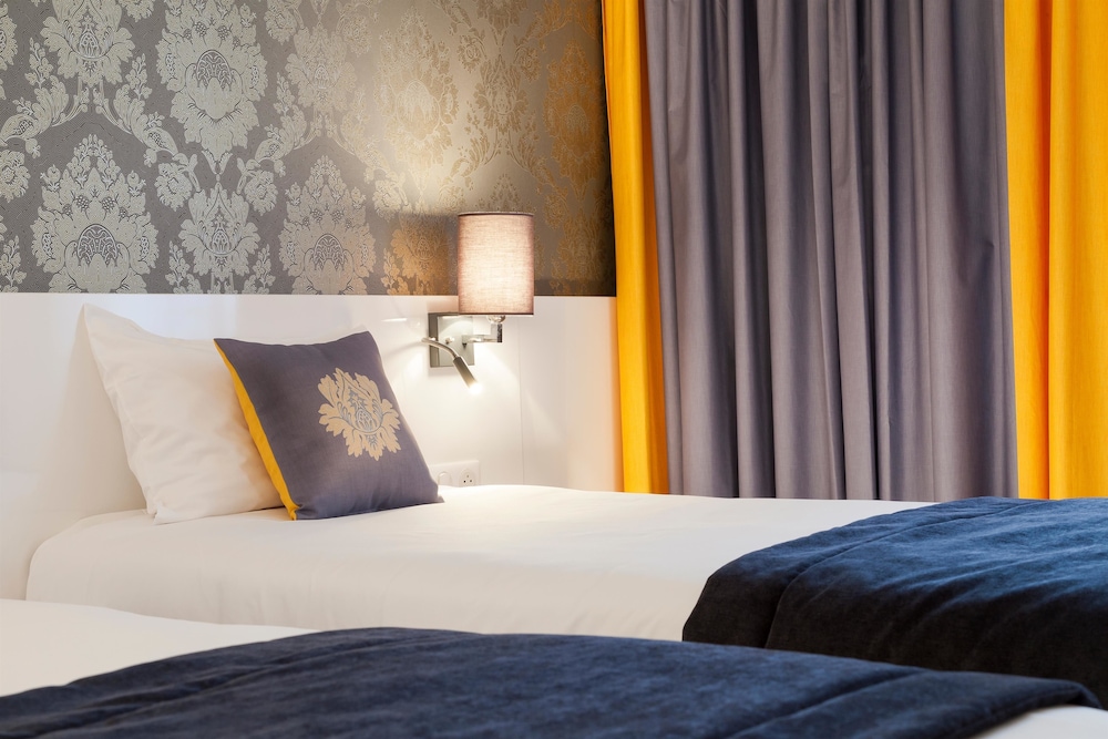hotel kyriad tours saint pierre des corps gare