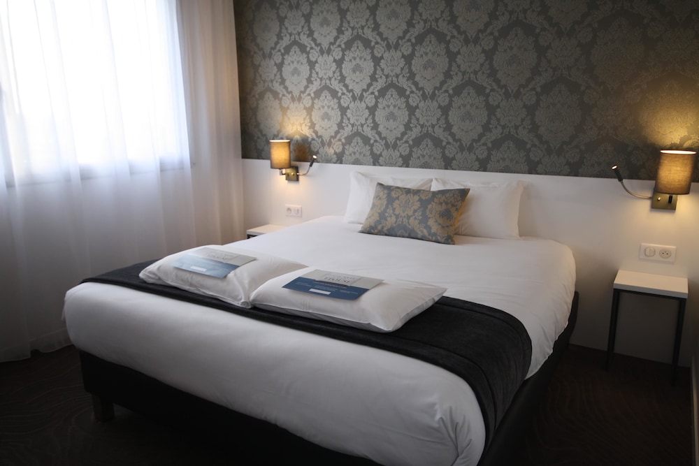 hotel kyriad tours saint pierre des corps gare