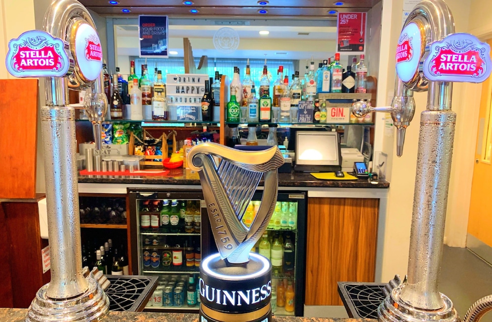 holiday inn express leicester walkers stadium