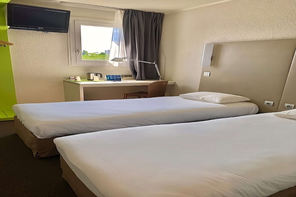 hotel campanile paris est bobigny