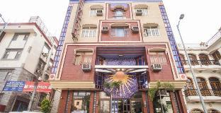 hotel suncourt yatri