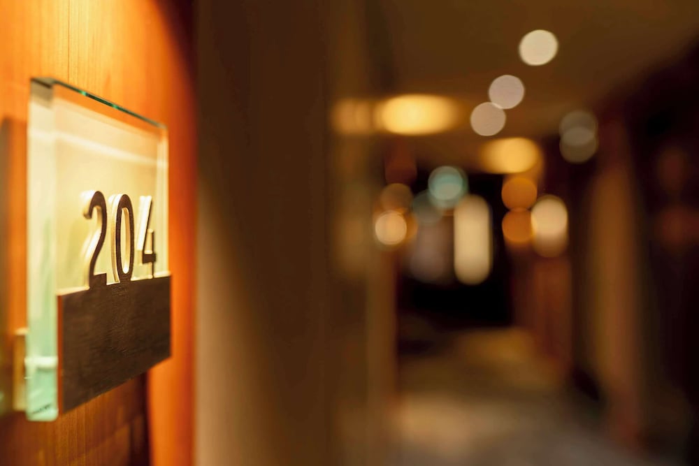 best western plus hotel colbert