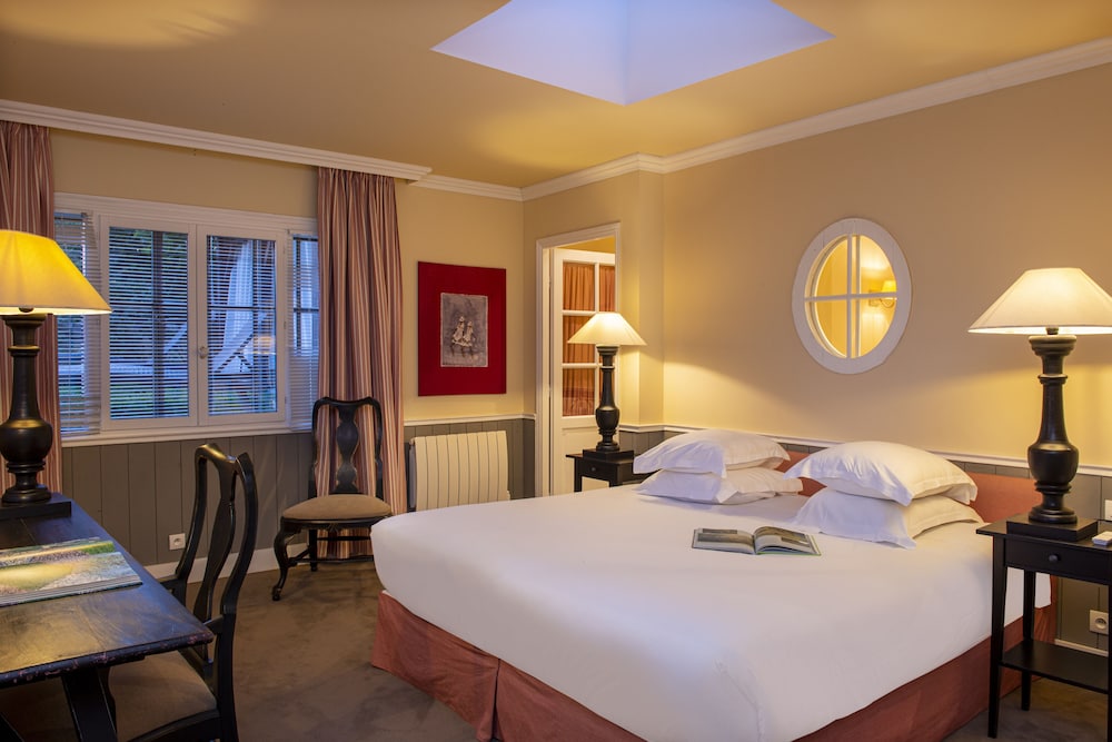 chateau de courban and spa nuxe