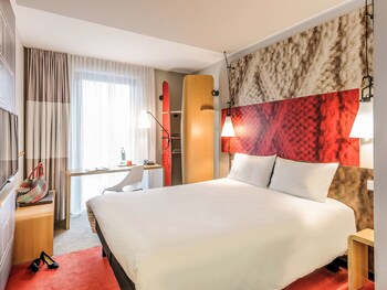 hotel ibis orleans centre gare