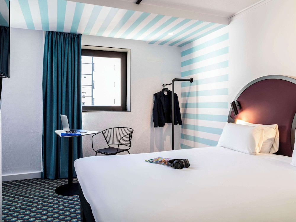 ibis styles paris st denis pleyel