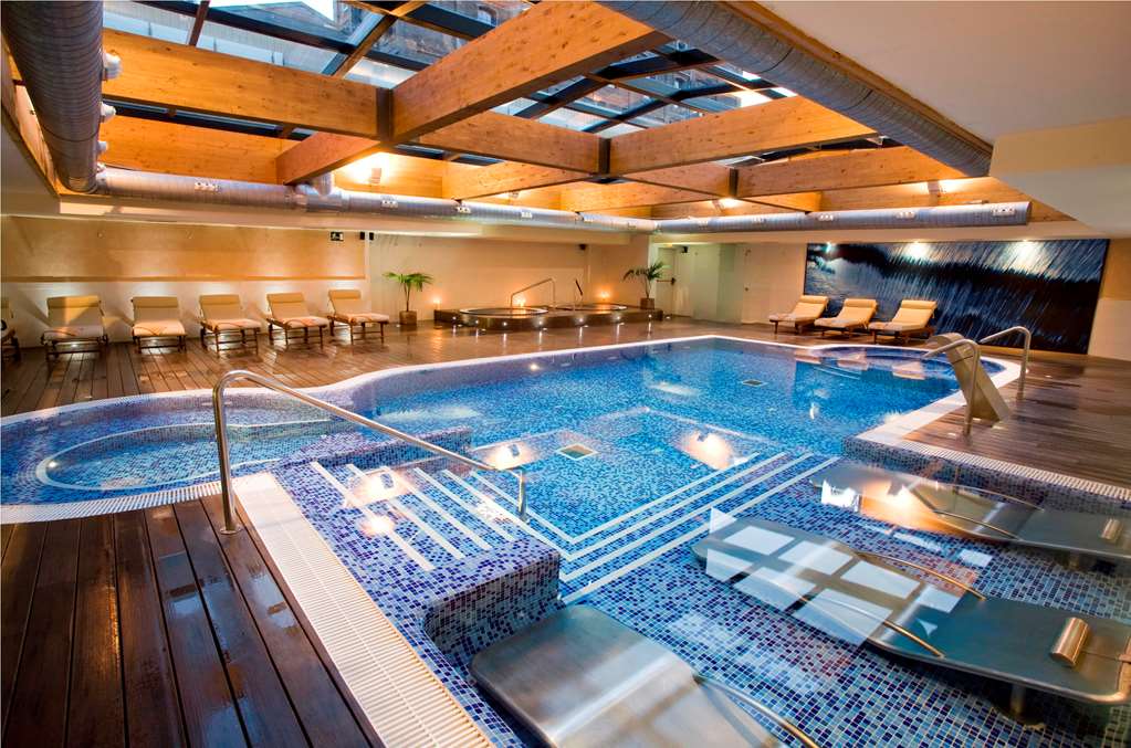 hotel and spa villa olimpic suites