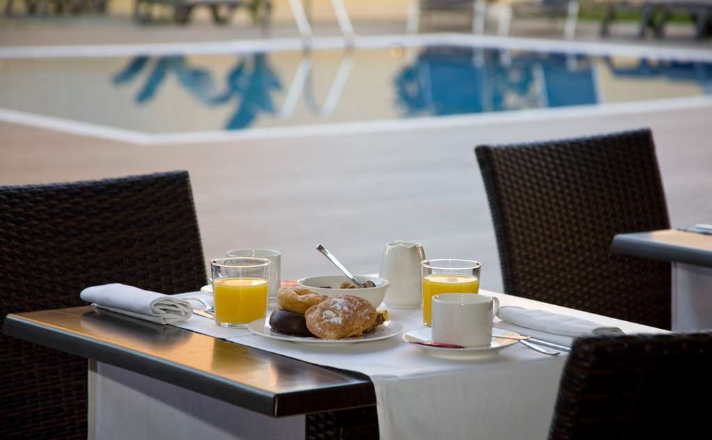 hotel and spa villa olimpic suites