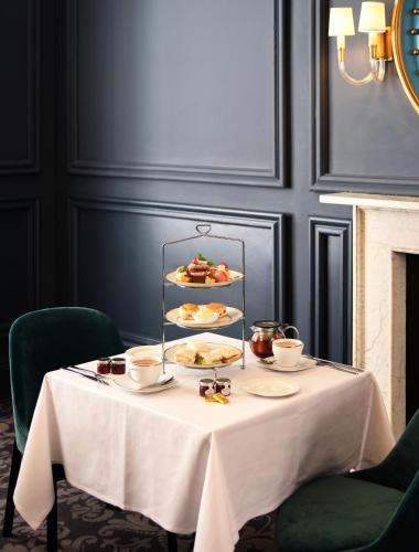 henrietta house a member of radisson individuals