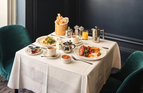 henrietta house a member of radisson individuals