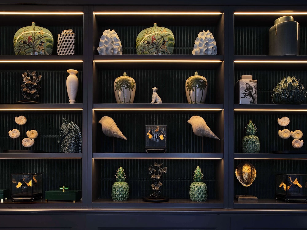 henrietta house a member of radisson individuals