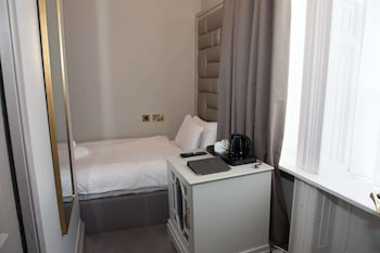 henrietta house a member of radisson individuals