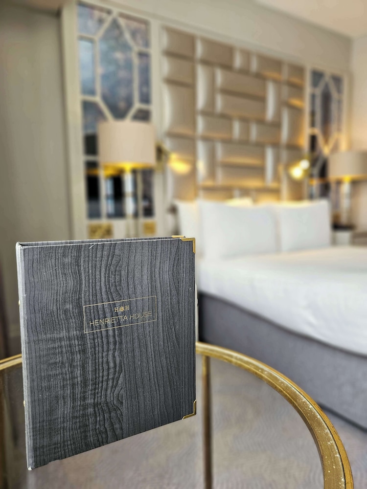 henrietta house a member of radisson individuals