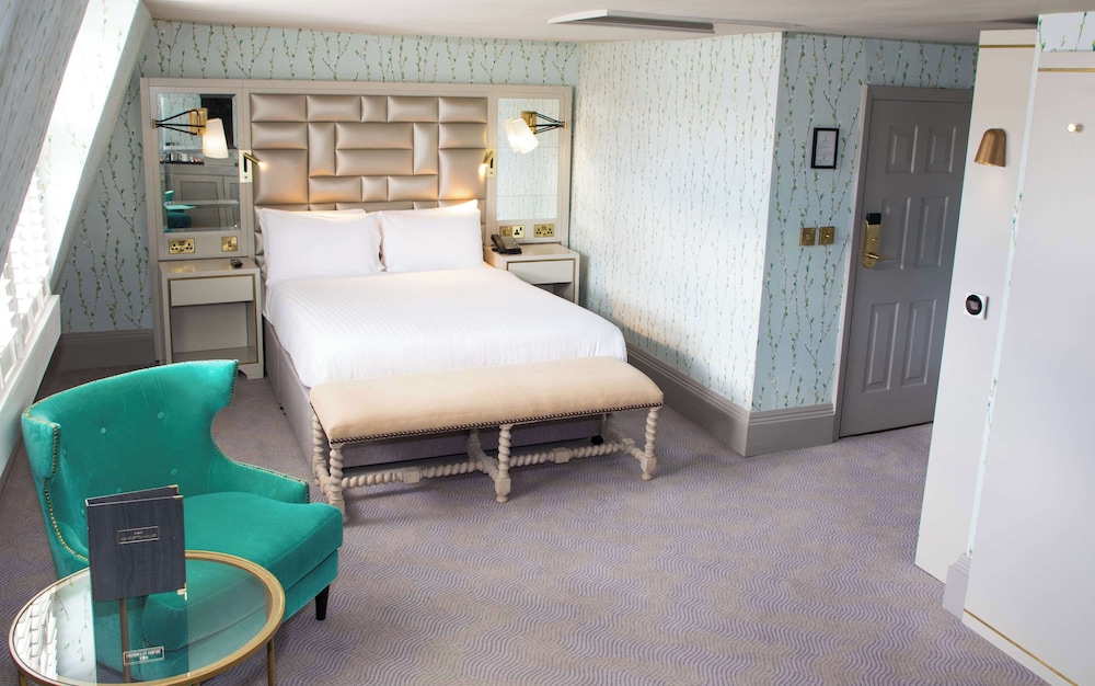 henrietta house a member of radisson individuals