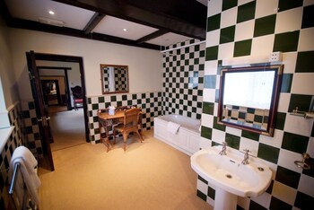 ramada resort by wyndham cwrt bleddyn hotel and spa