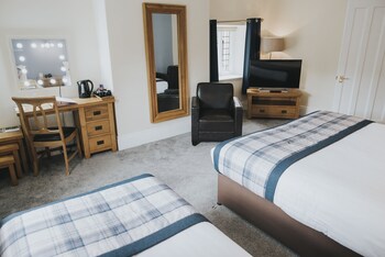 ramada resort by wyndham cwrt bleddyn hotel and spa