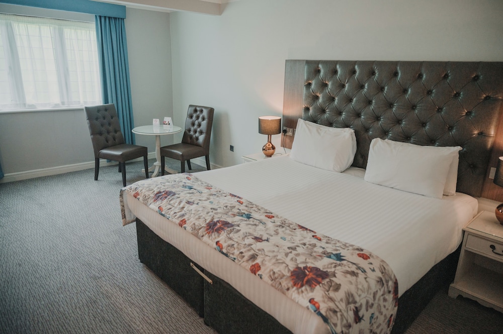 ramada resort by wyndham cwrt bleddyn hotel and spa