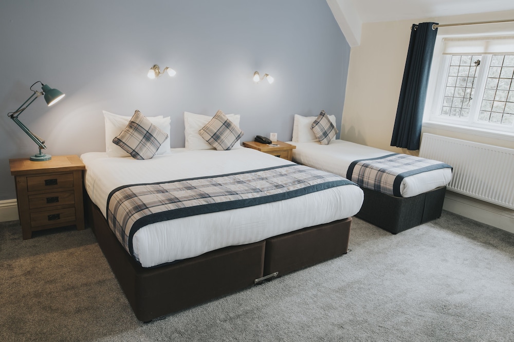 ramada resort by wyndham cwrt bleddyn hotel and spa