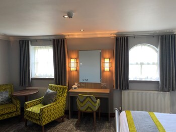 best western plus pastures hotel