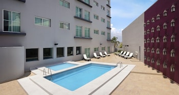 hs hotsson smart leon centro max