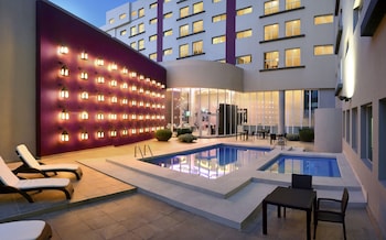 hs hotsson smart leon centro max