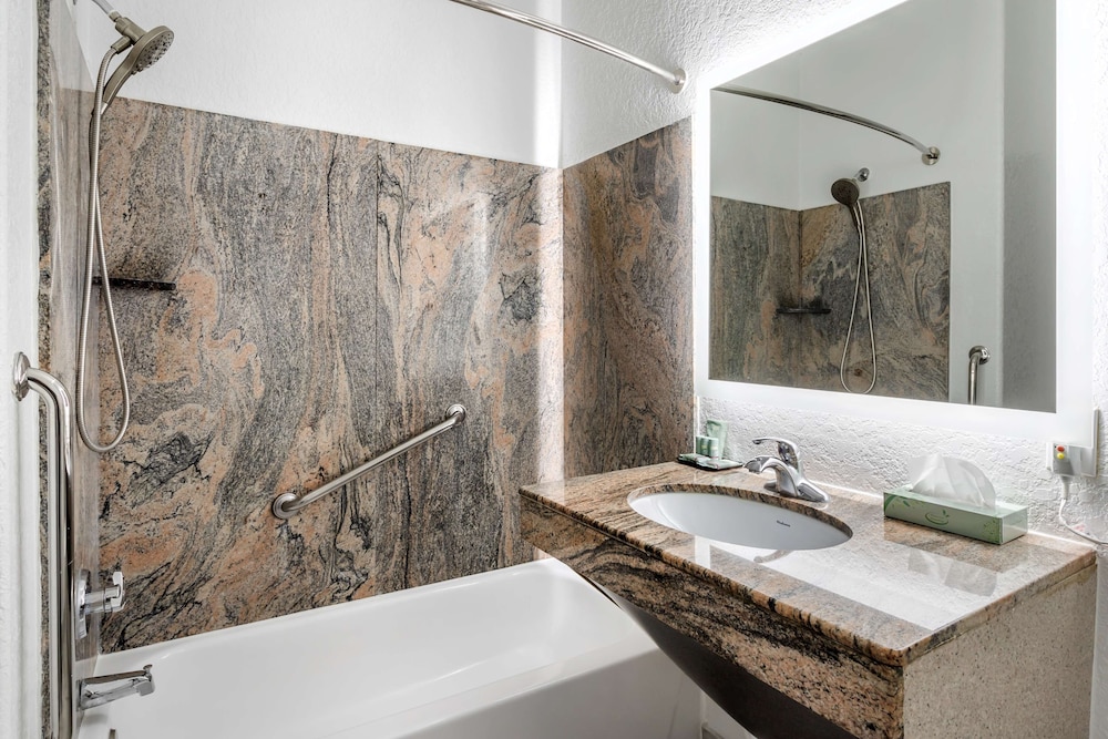 best western texas city i 45