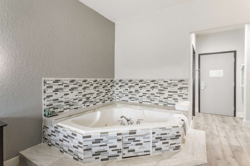 best western texas city i 45