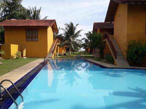 muthumuni ayurveda beach resort