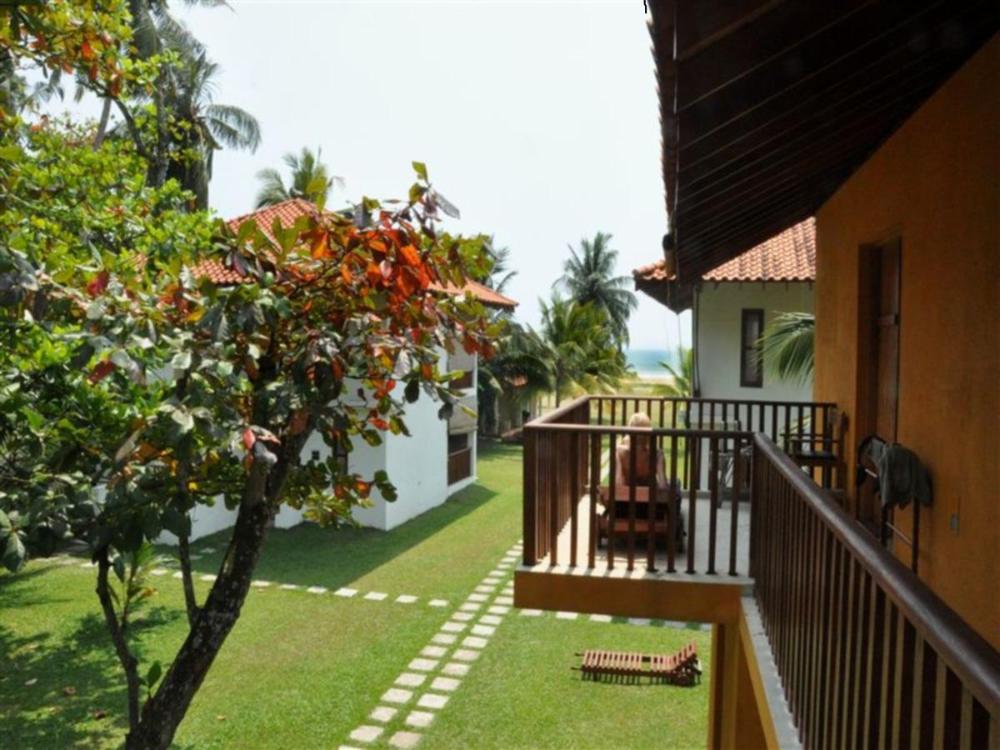 muthumuni ayurveda beach resort