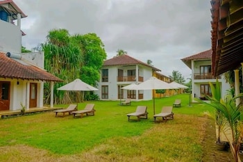 muthumuni ayurveda beach resort