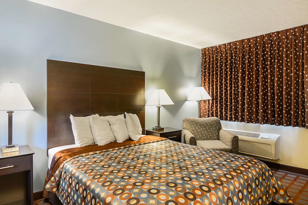 econo lodge woodstock shenandoah valley i 81