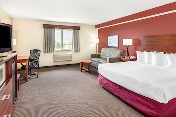 surestay plus hotel by best western litchfield