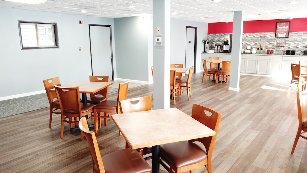 baymont by wyndham iron mountain