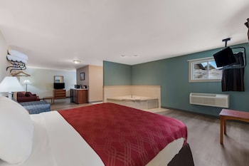 baymont by wyndham iron mountain