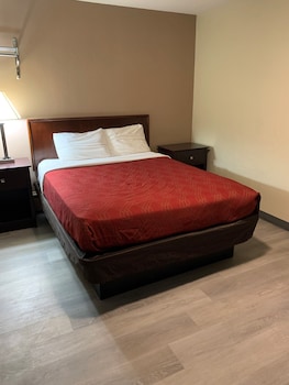 baymont by wyndham iron mountain