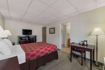 baymont by wyndham iron mountain