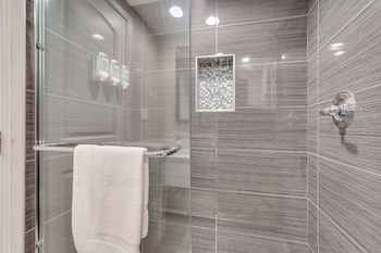 sather hotel berkeley surestay collection by best western