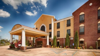 best western plus bass hotel and suites