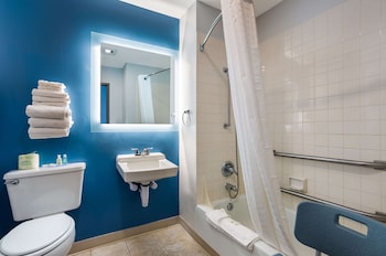 quality inn south bend near notre dame