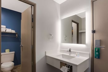 quality inn south bend near notre dame