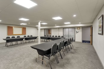 comfort inn and suites mundelein vernon hills