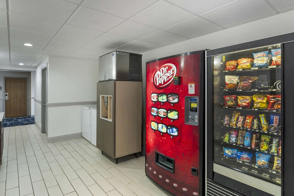 comfort inn and suites mundelein vernon hills