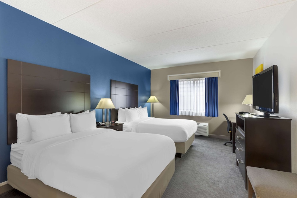 comfort inn and suites mundelein vernon hills