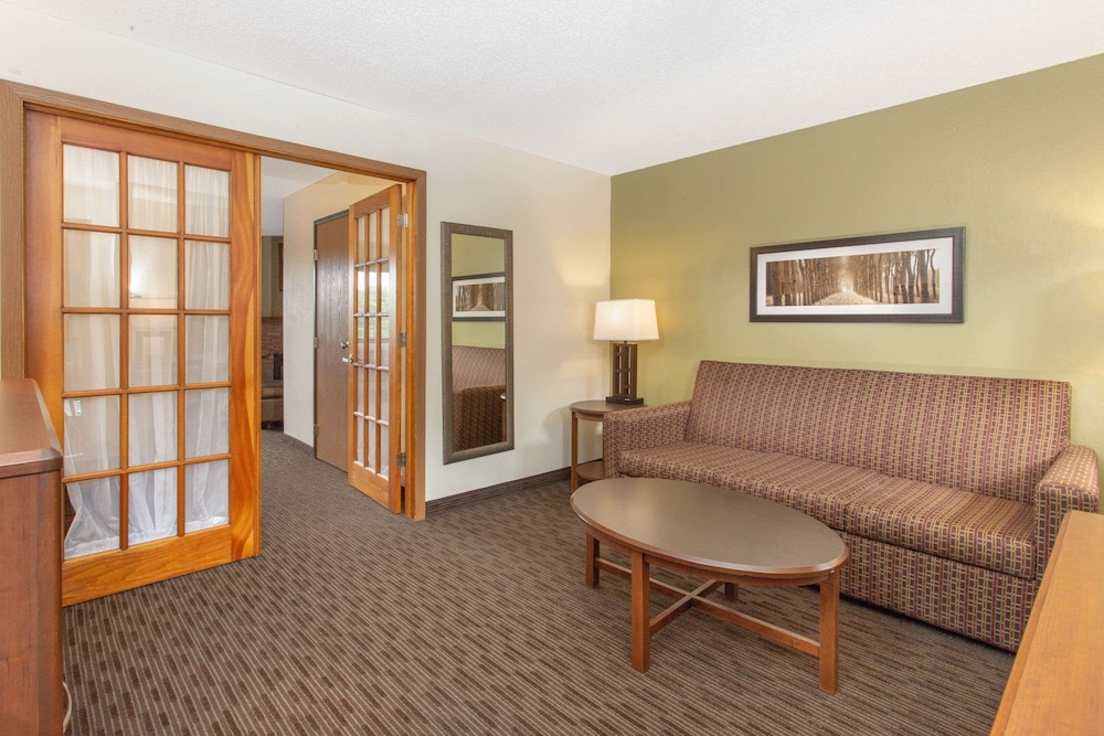 americinn by wyndham calumet