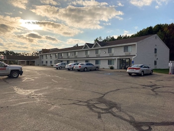 Motel 6 Norway, Mi,,2 star
