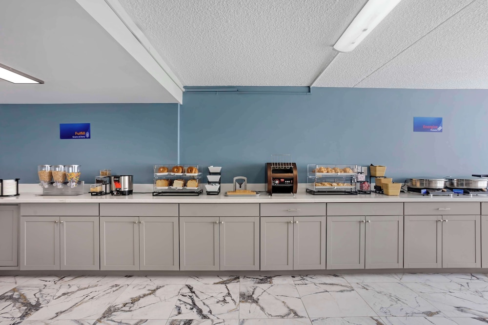 best western rutgers university hotel