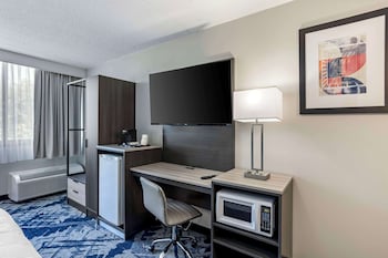 best western rutgers university hotel