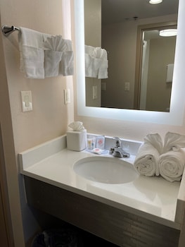 comfort inn horsham philadelphia