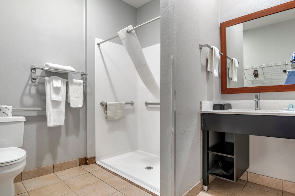 quality inn and suites