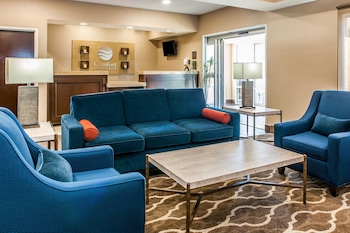 comfort inn and suites