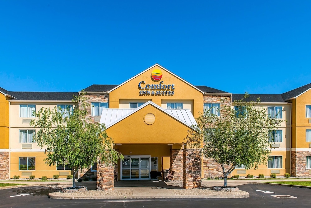 comfort inn and suites